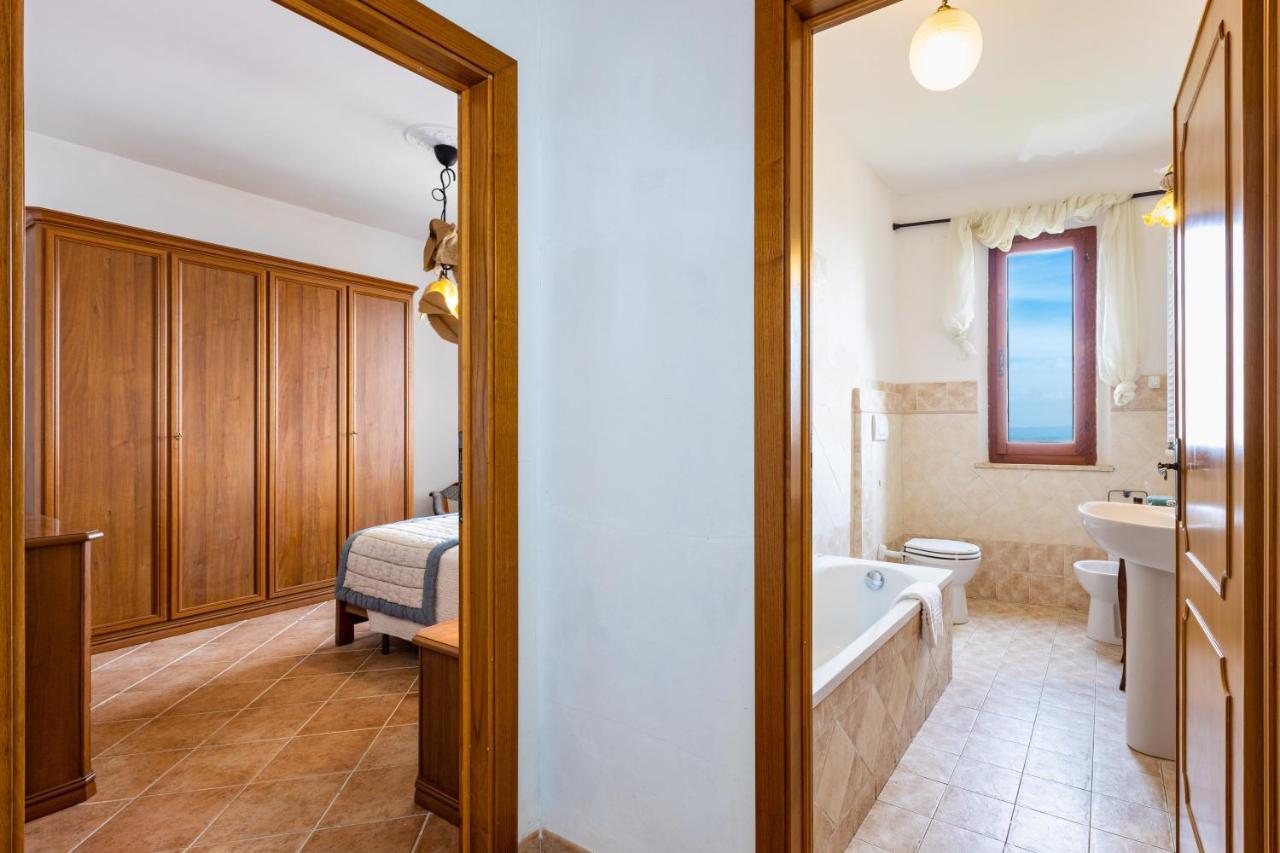 Agri Apartment La Terrazza La Ripadoro Chianni Eksteriør billede