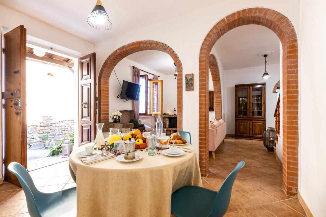 Agri Apartment La Terrazza La Ripadoro Chianni Eksteriør billede
