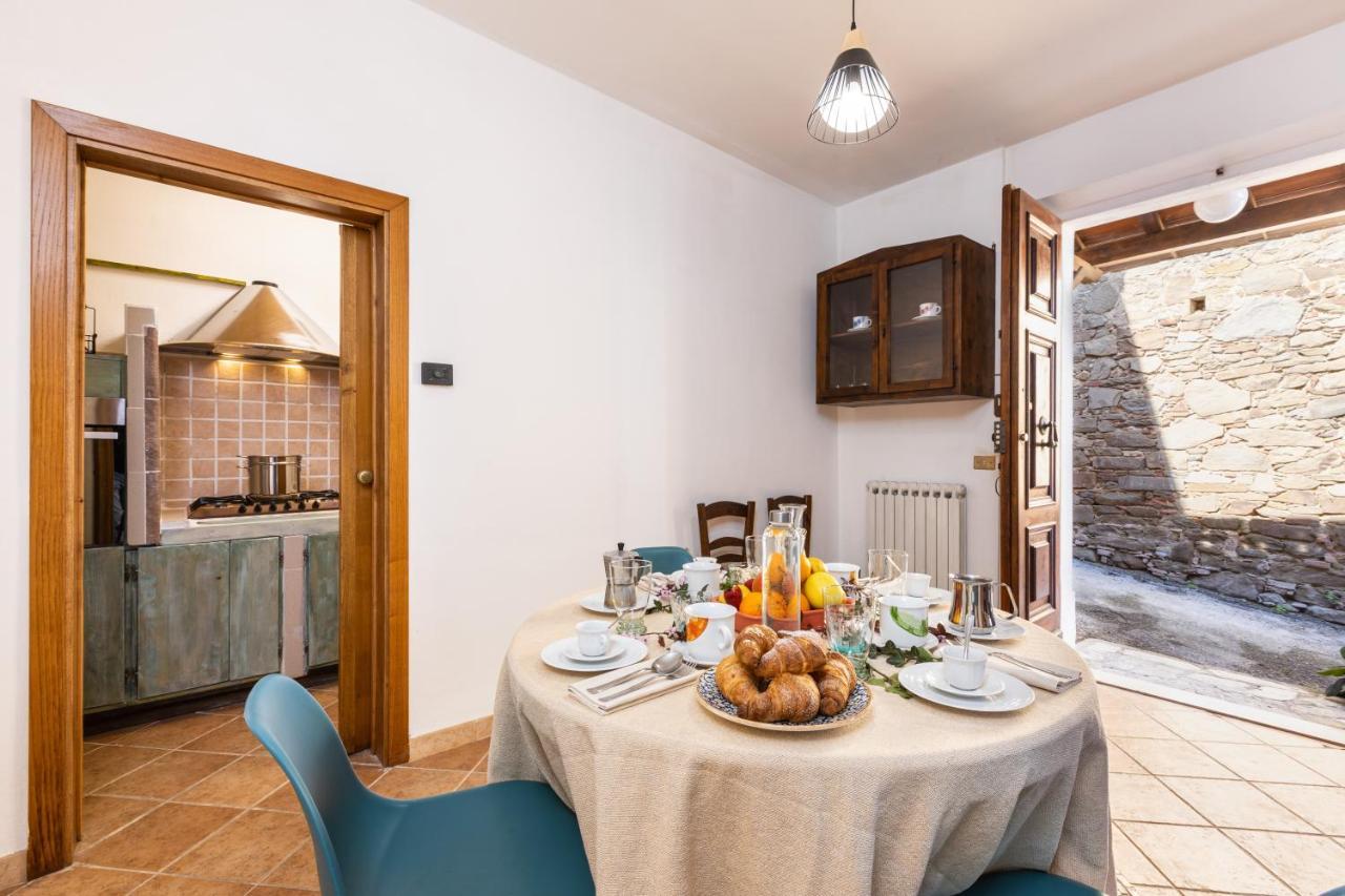 Agri Apartment La Terrazza La Ripadoro Chianni Eksteriør billede